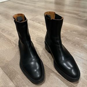 Alexander Wang Cut Out Leather Andy Chelsea Boots